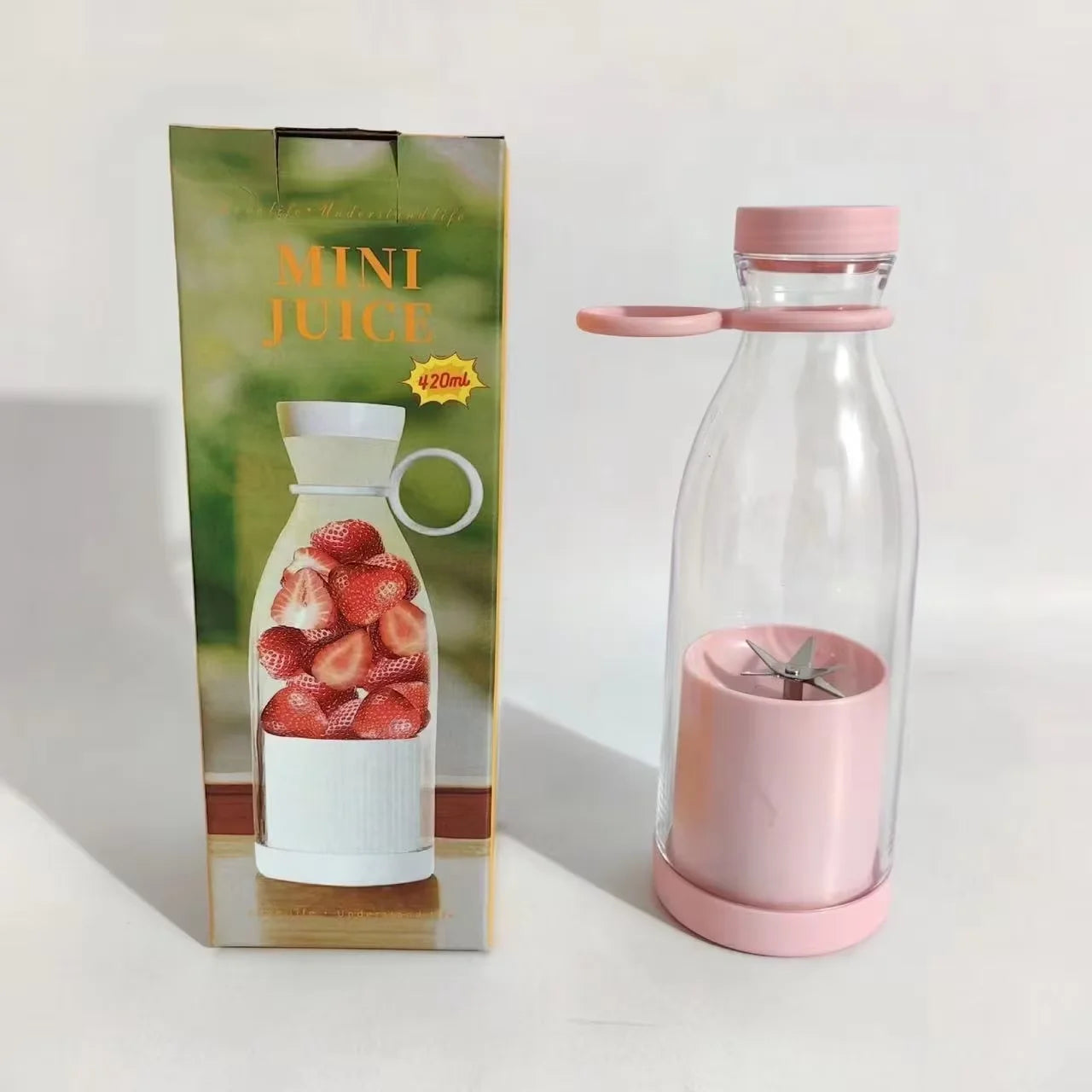 420Ml Electric Juicer Mini Wine Bottle Blender Fruit Mixers 6 Blades Charging Juicer Cup Small Household Portable Juicer Blender